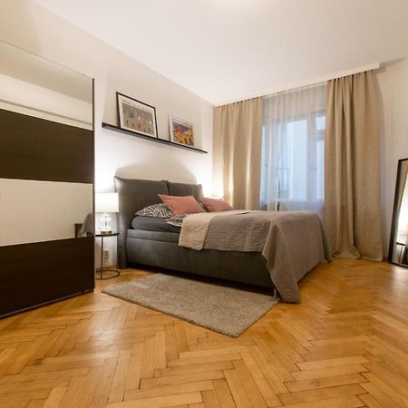 As Prague Apartments. National Theatre Apt. Old Town Eksteriør billede